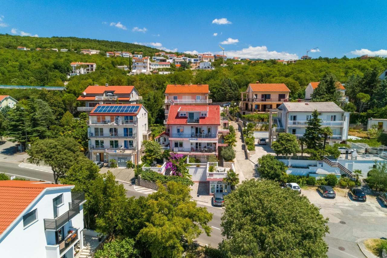 Apartments With A Parking Space Crikvenica - 5478 Exterior foto