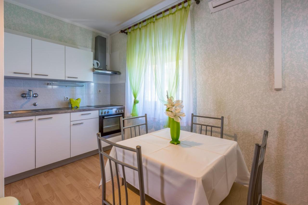 Apartments With A Parking Space Crikvenica - 5478 Exterior foto