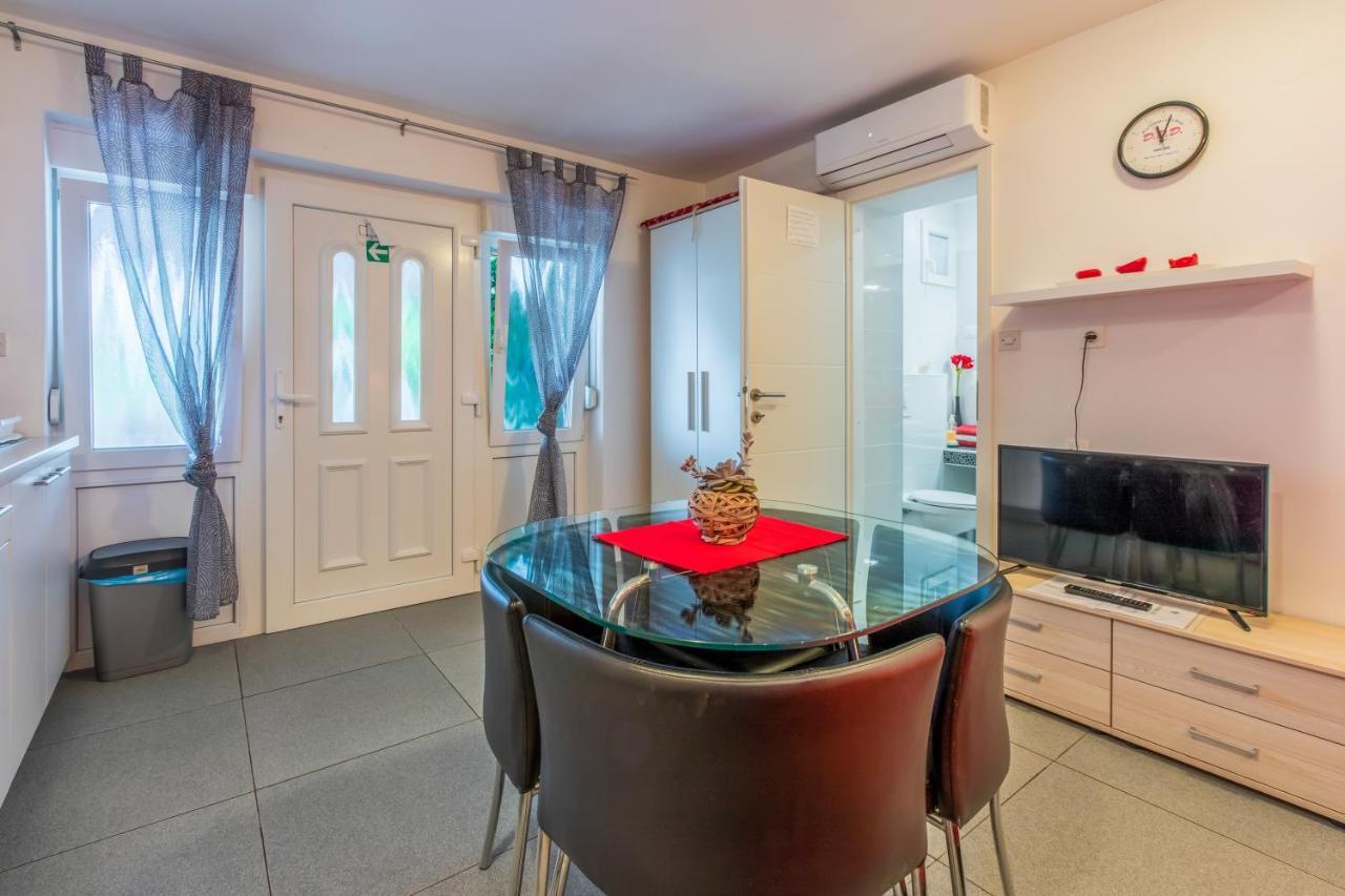 Apartments With A Parking Space Crikvenica - 5478 Exterior foto
